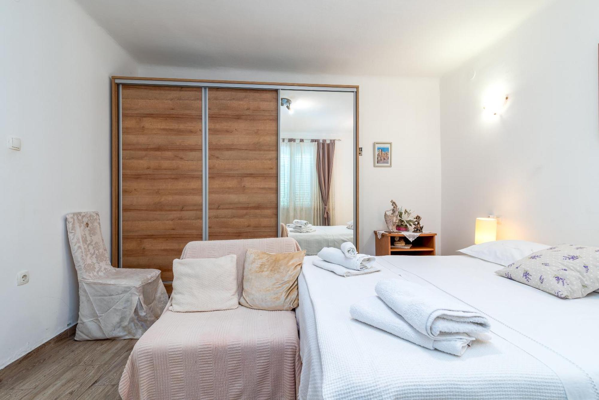 Apartman Duje Trogir Buitenkant foto